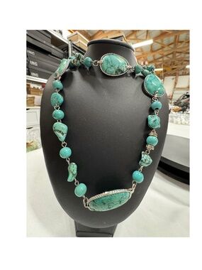 Stauer Turquoise Statement Necklace in box